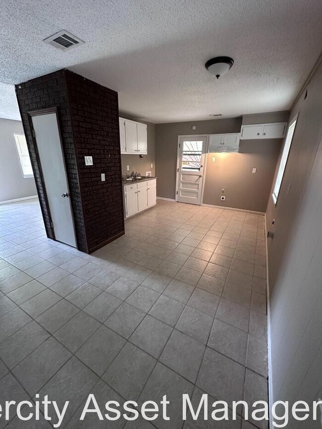 Photo - 4180 Kerwin Dr House