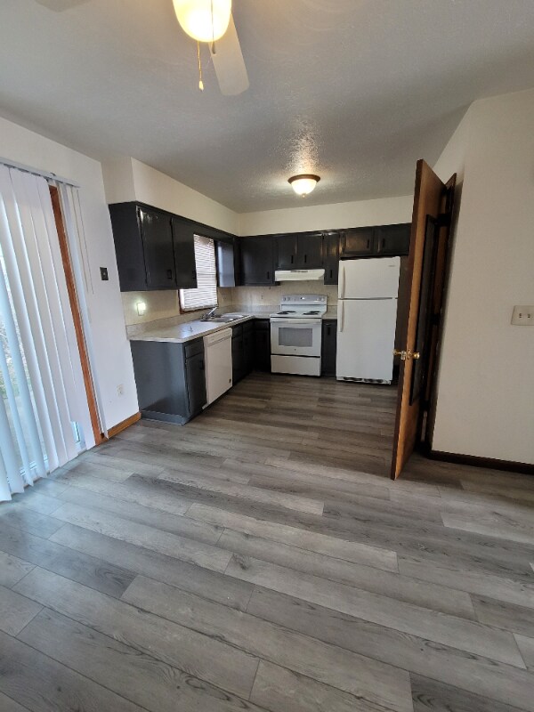 2212 Harsh Ave SE, Massillon, OH 44646 Townhome Rentals in Massillon