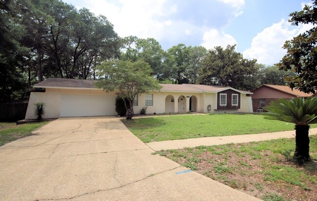 Foto del edificio - Central Niceville Location