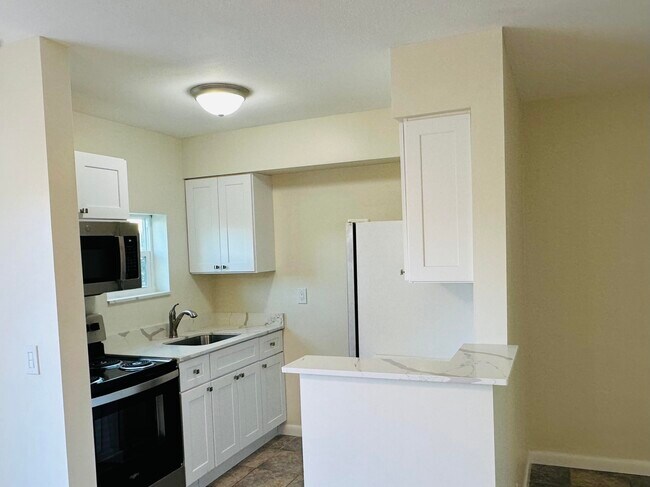 Foto del edificio - 1649 SE 4th St