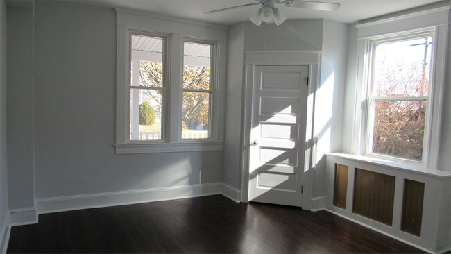 Building Photo - 2501 Taylor Ave