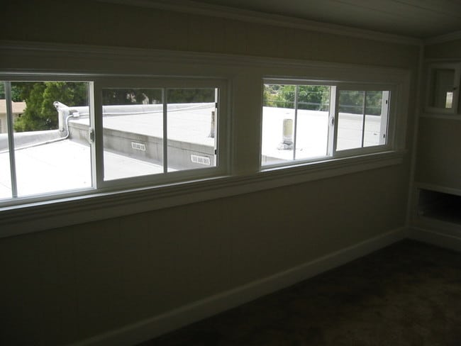 Foto del edificio - 3 Bedroom, 1 Bath with 2 car Garage