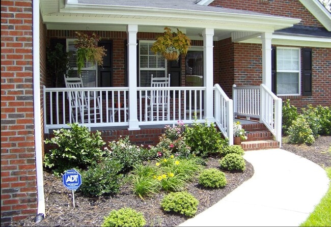 Building Photo - 28 Roseangel Ct