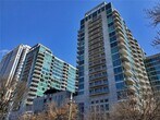 Foto principal - 943 Peachtree St NE