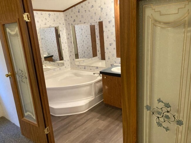 Photo - 2715 Frick Rd House