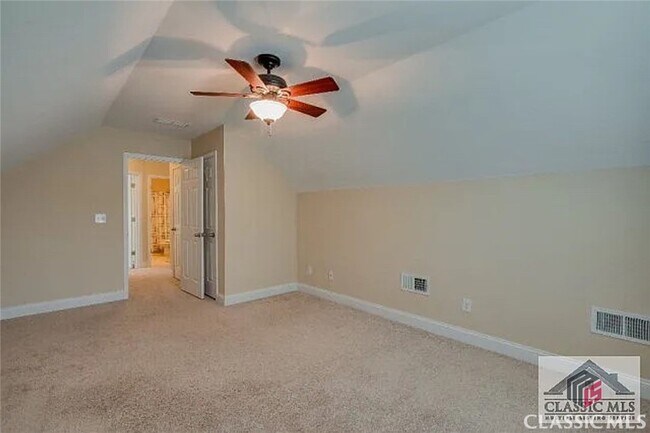 Foto del edificio - 1190 Brookshire Dr