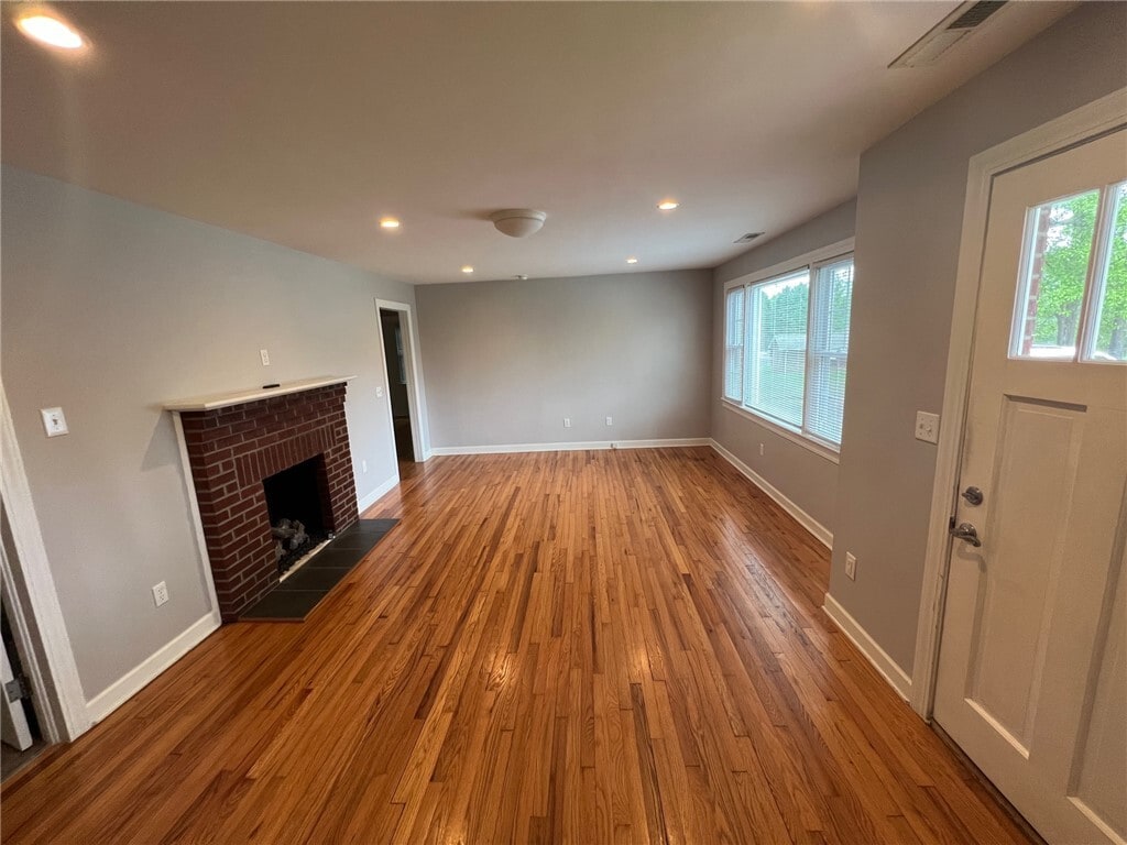 Building Photo - 103 Northampton Rd