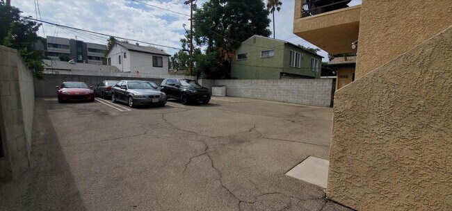 parking Lot - 5429 Troost Ave