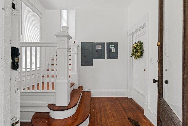 Foto del edificio - 2253 Herschel St