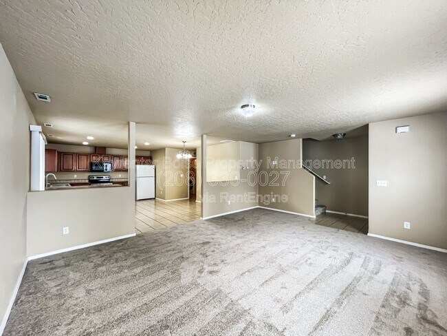 Foto del edificio - 6523 S Covewood Way