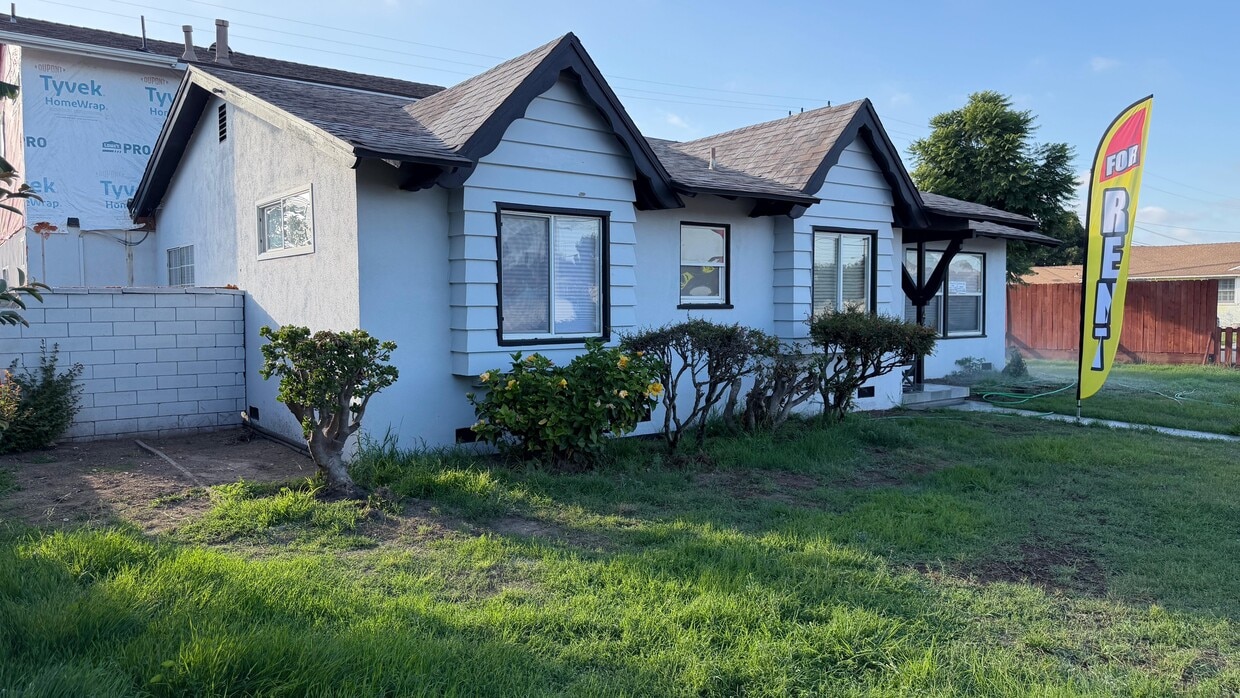 Primary Photo - 4805 Saviers Rd