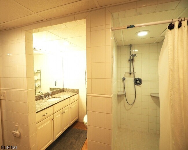 Foto del edificio - 5 Alma Ave