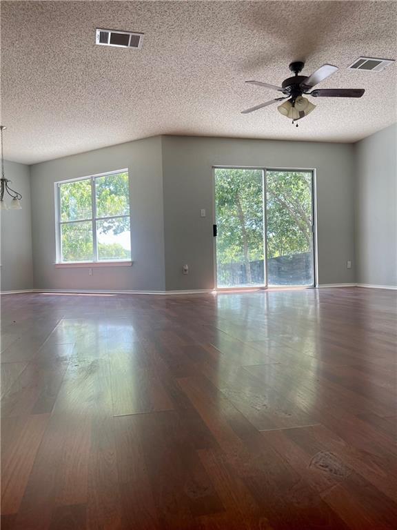 Building Photo - 12915 Heyerdahl Dr