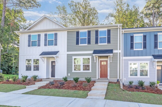 Building Photo - 3086 Spline Cir