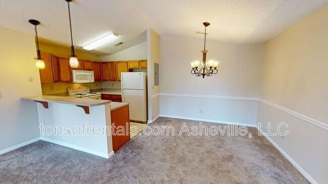 Building Photo - 157 Morningside Ln