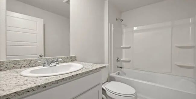 Building Photo - 14270 Monmouth Ave