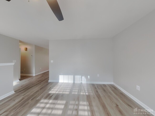 Foto del edificio - 130 Bethany Forrest Ln