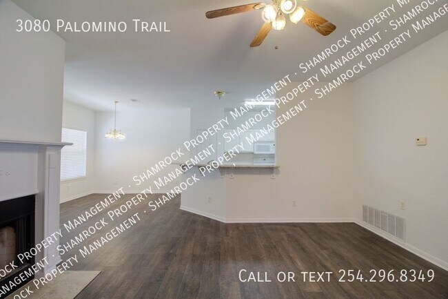 Building Photo - Surrey Ridge Duplex