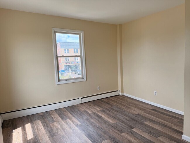 Foto del edificio - 476 Wethersfield Ave