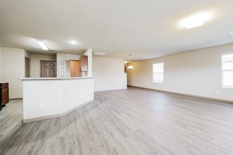 Building Photo - 2434 Connors Path Ct