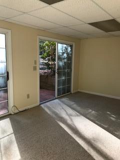 Building Photo - 140 Doral Dr