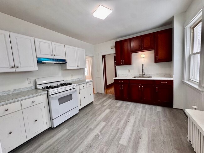 Foto del edificio - 129 Redlands Rd