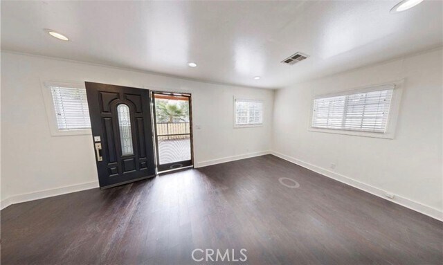 Foto del edificio - 4563 Lexington Ave