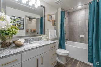 1 BR, 1 BA - 736 SF - Vista at Southwinds