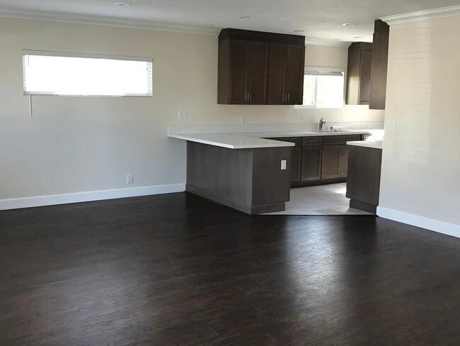 Foto del edificio - 6450 W 84th Pl