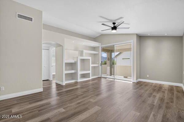 Foto del edificio - 9750 N Monterey Dr