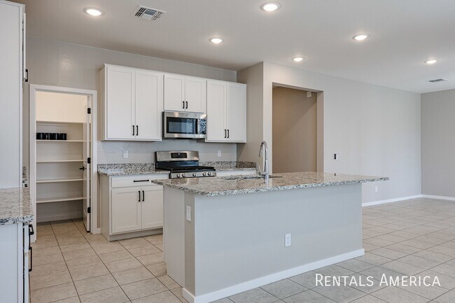 Foto del edificio - 13865 S 177th Ave