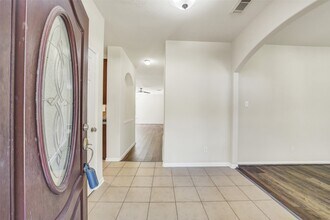 Building Photo - 7414 Compass Rose Dr