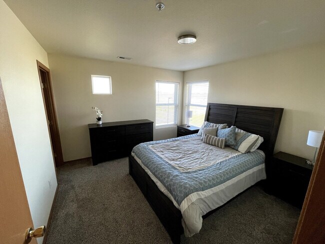 Foto del edificio - 6005G Chapel Hill Blvd