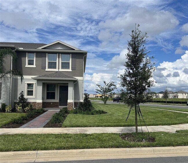 Foto del edificio - 17053 Water Spring Blvd