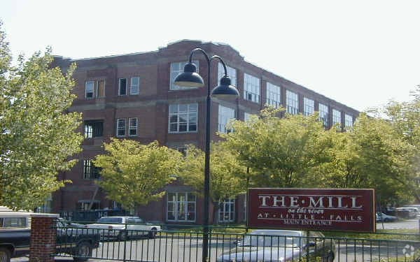 Building Photo - The Mill At Little Falls