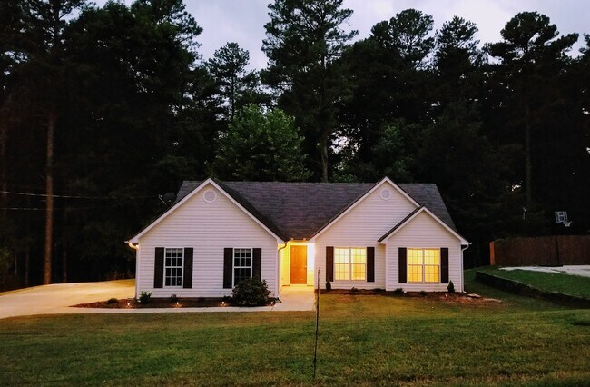 Foto del edificio - 2720 Dacula Cove Cir