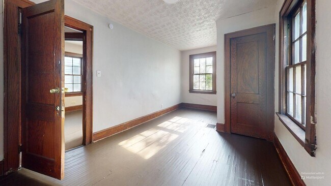 Foto del edificio - Akron 3 Bedroom Single Family Home