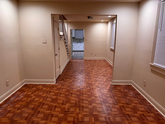 Foto del edificio - 2555 Elder St
