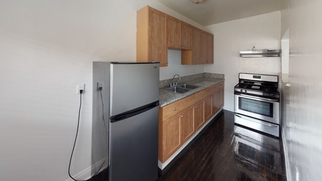 Kitchen - Saint Andrews Place