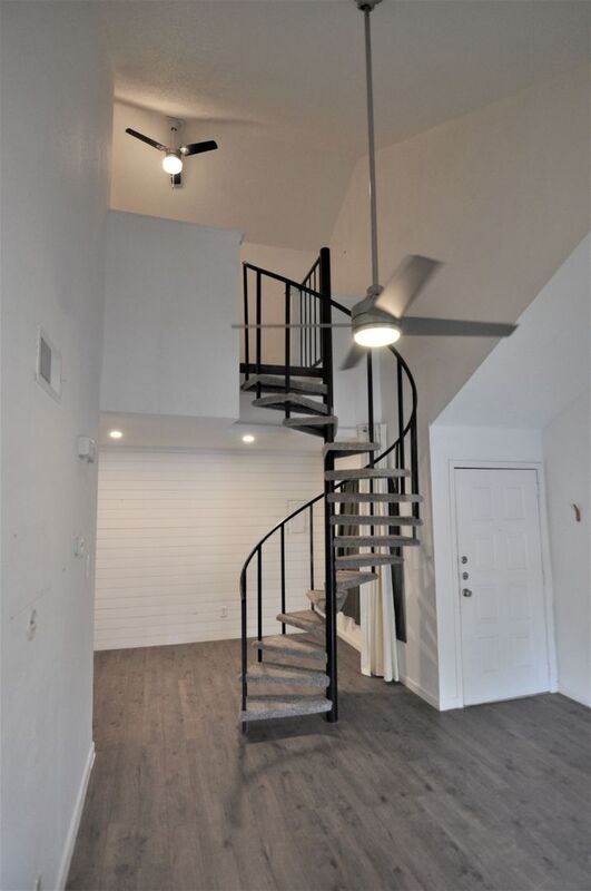 Foto principal - 1840 Burton Dr