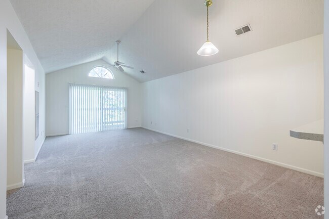 2 habitaciones, 2 baños, 122 metros cuadrados, sala de estar - Gallery Place Apartments