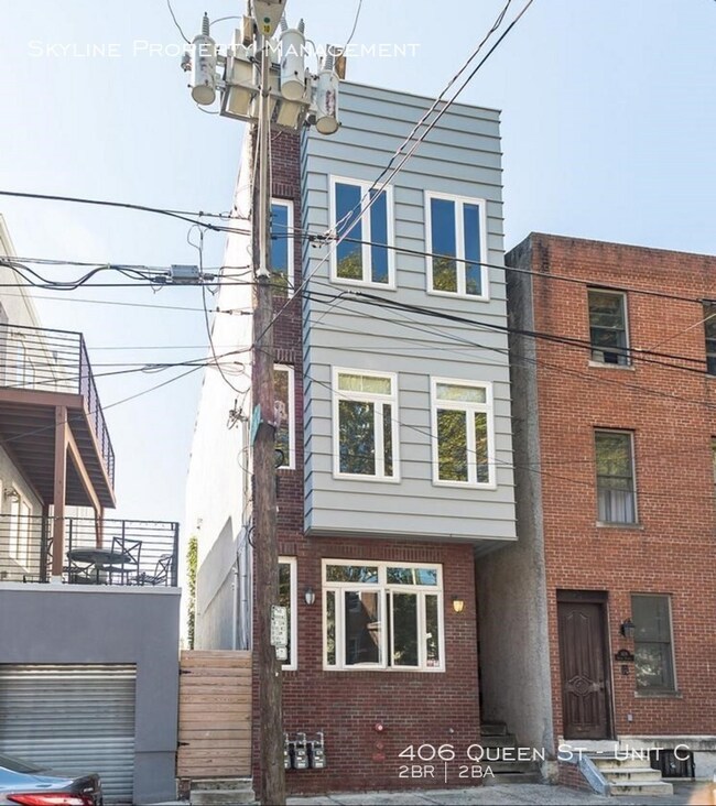 Building Photo - Queen Village 2 Bed / 2 Bath Condo!