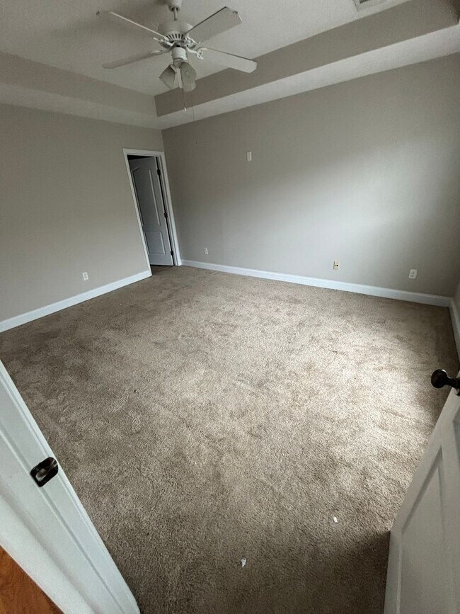 Foto del edificio - 941 Bryan Cir