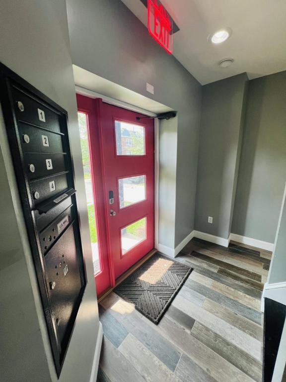 Foto del edificio - 5619 1st Pl NW