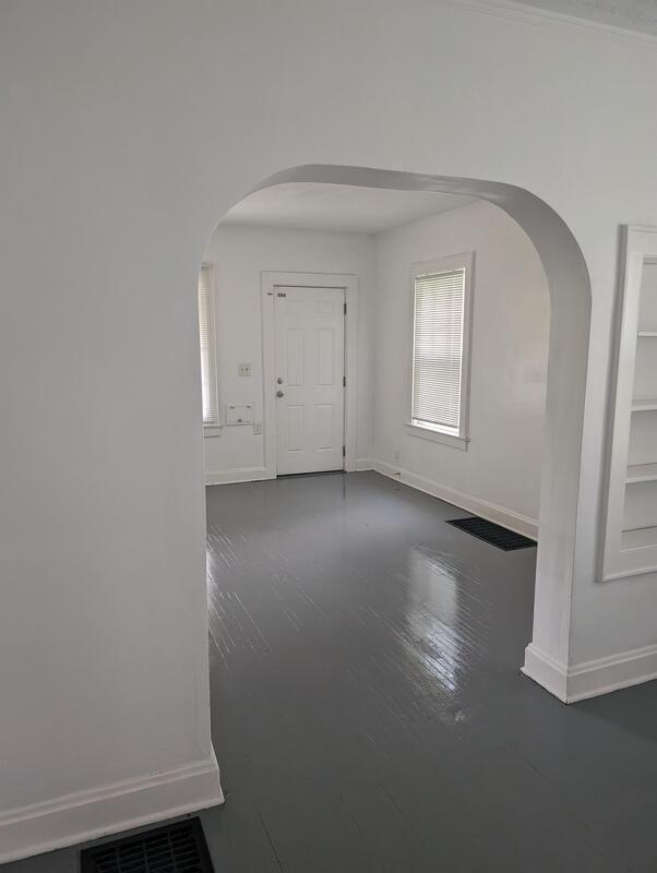 Foto del edificio - 562-564 S Terrace Ave
