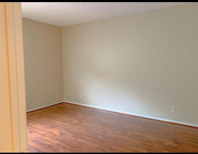 Foto del edificio - 2300 Augusta Dr