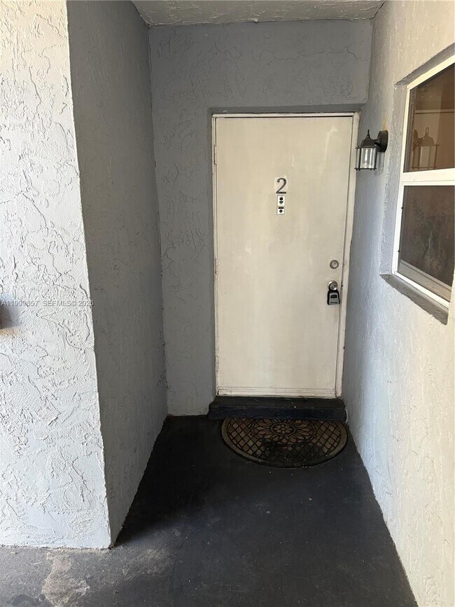 Foto del edificio - 3901 NW 9th Ave