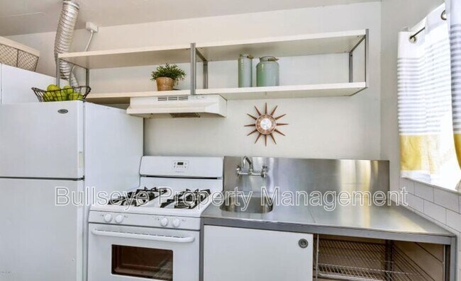 Photo - 2917 N 19th Ave Apartment