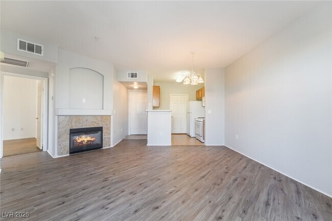 Foto del edificio - 7123 S Durango Dr