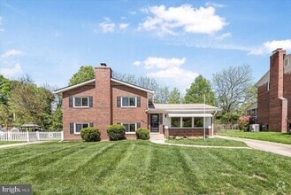 Building Photo - 9619 Singleton Dr